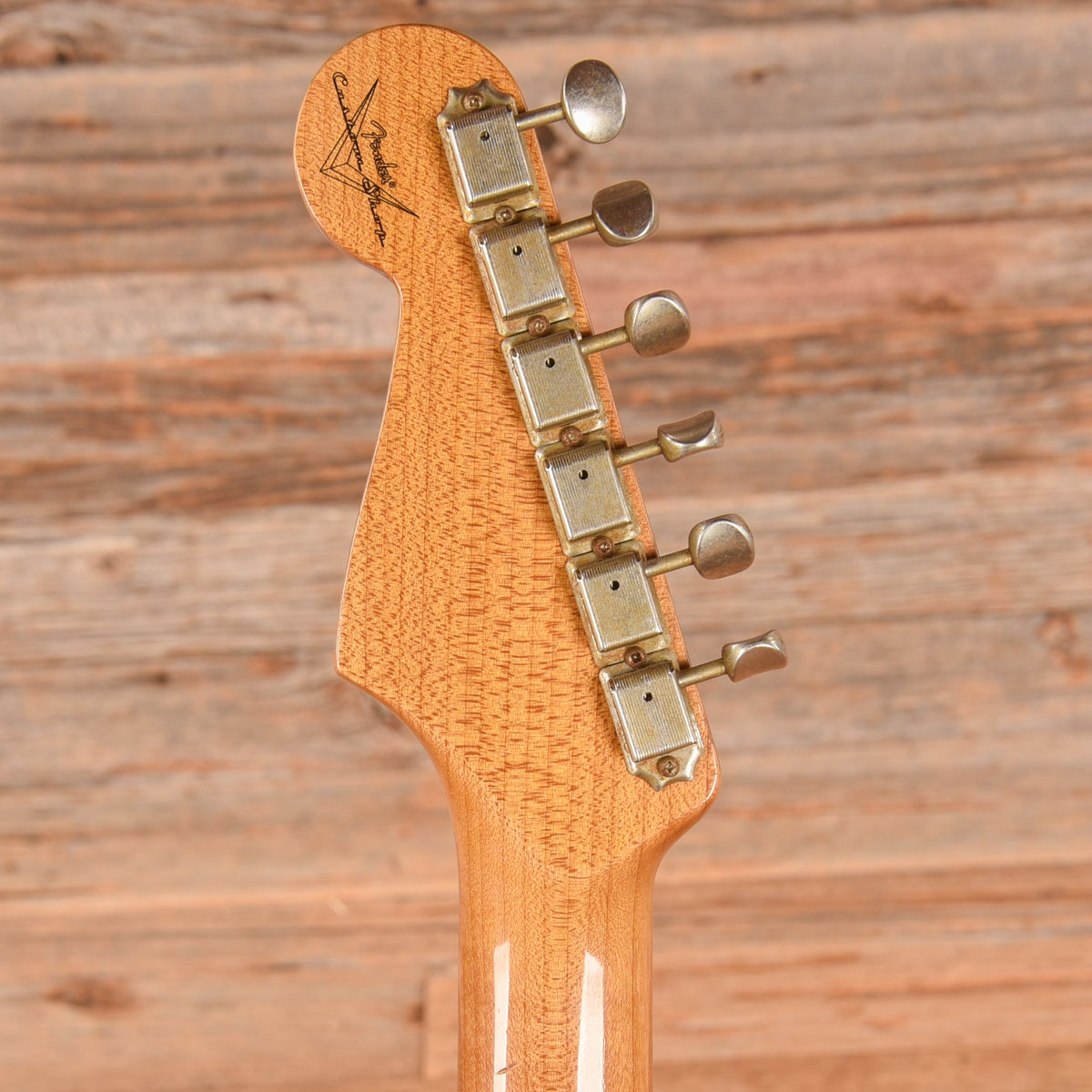 Fender Custom Shop GC Stratocaster Journeyman Relic Candy Tangerine 2021 - View 7 | MusicMarket