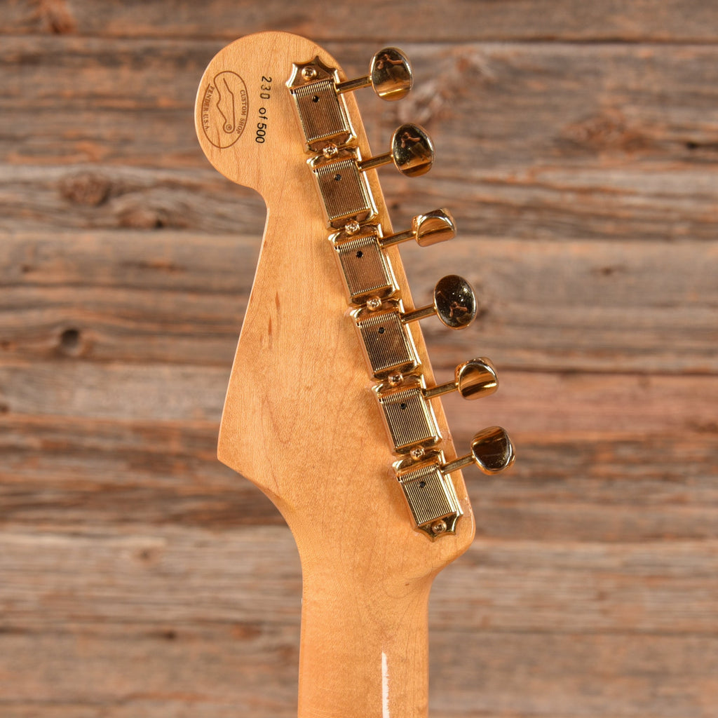Fender Custom Shop HLE Limited Edition Stratocaster Gold - View 7 | MusicMarket
