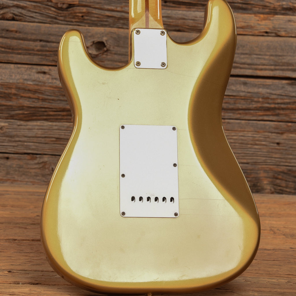Fender Custom Shop HLE Limited Edition Stratocaster Gold - View 12 | MusicMarket