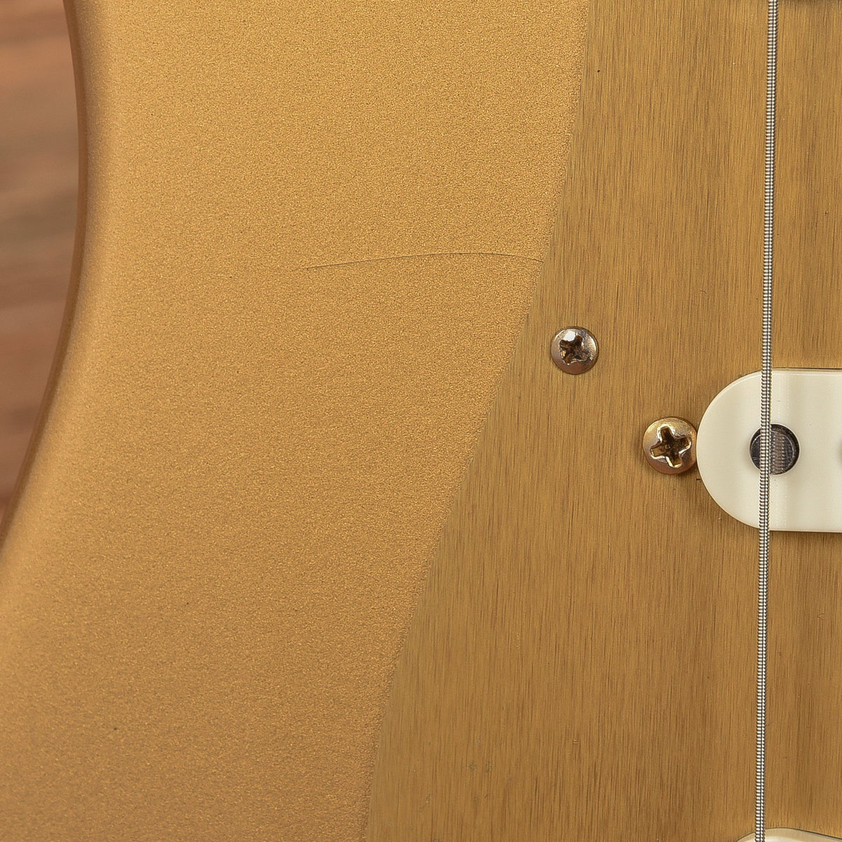 Fender Custom Shop HLE Limited Edition Stratocaster Gold - View 13 | MusicMarket