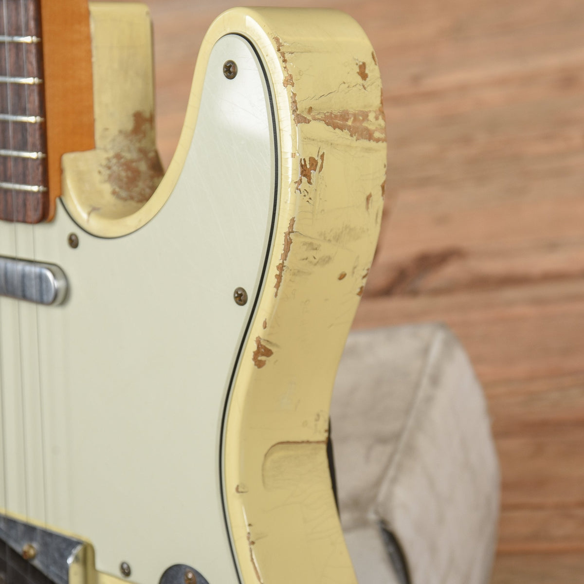Fender Custom Shop LTD '64 Telecaster Relic Aged White 2009 - View 12 | MusicMarket