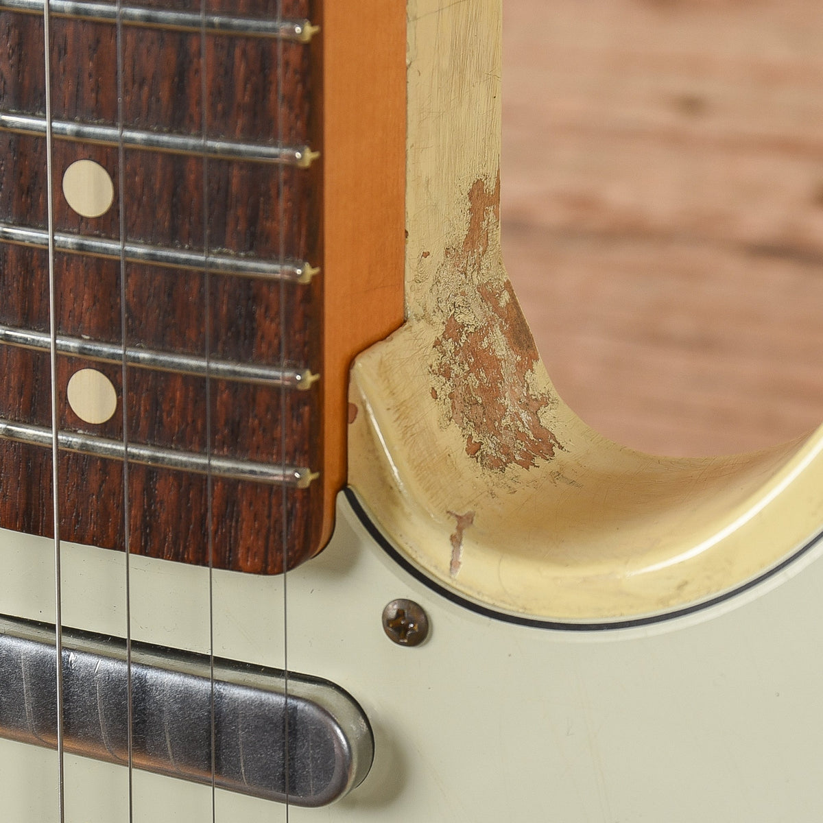 Fender Custom Shop LTD '64 Telecaster Relic Aged White 2009 - View 10 | MusicMarket