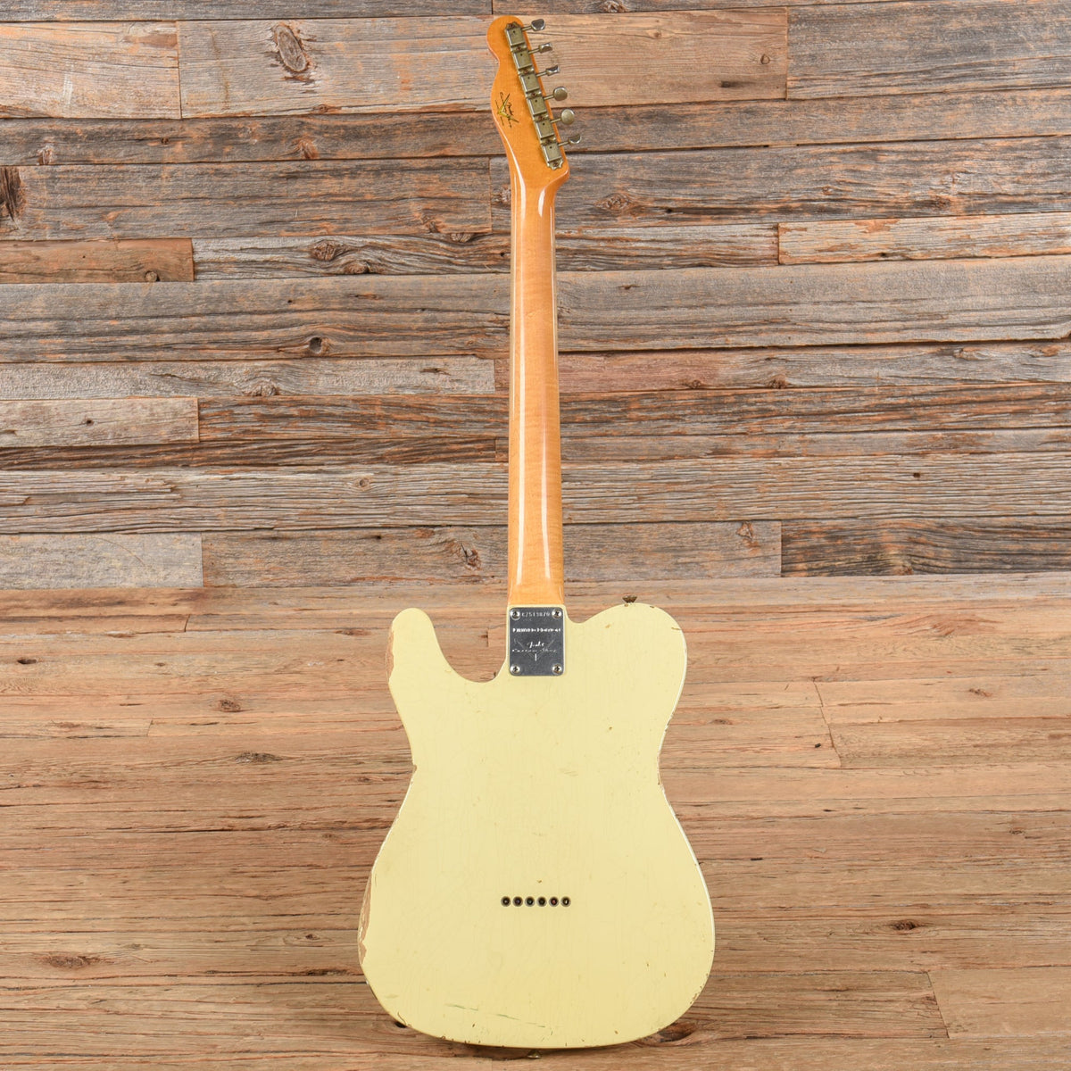 Fender Custom Shop LTD '64 Telecaster Relic Aged White 2009 - View 5 | MusicMarket