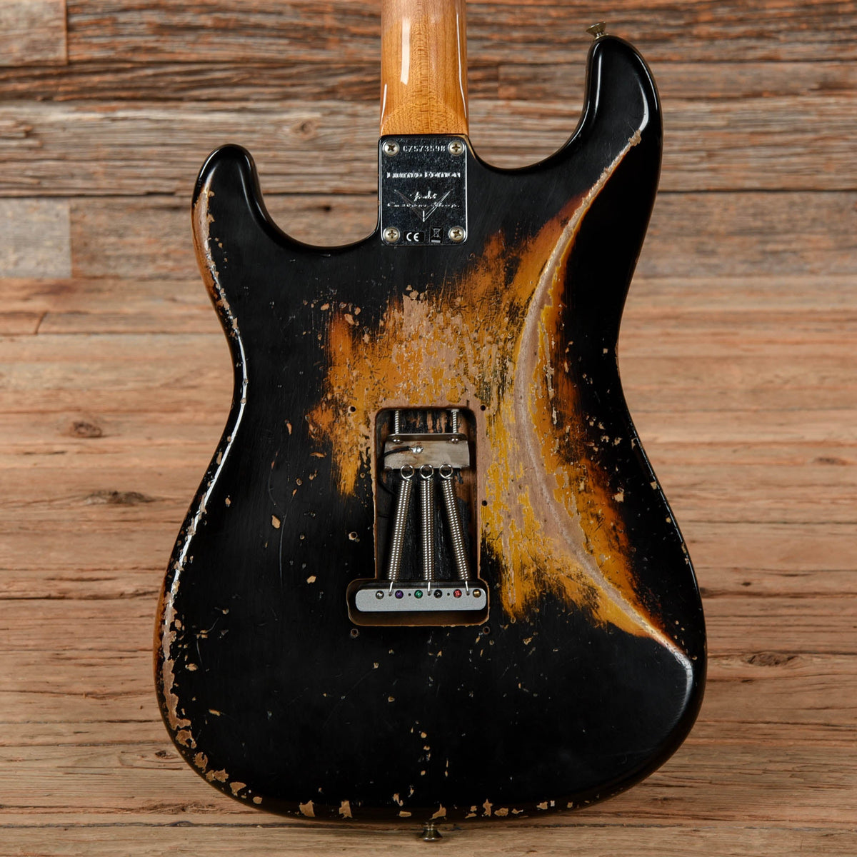 Fender Custom Shop LTD Roasted 61 Stratocaster Super Heavy Relic Black Over 3-Tone Sunburst 2023 - View 3 | MusicMarket