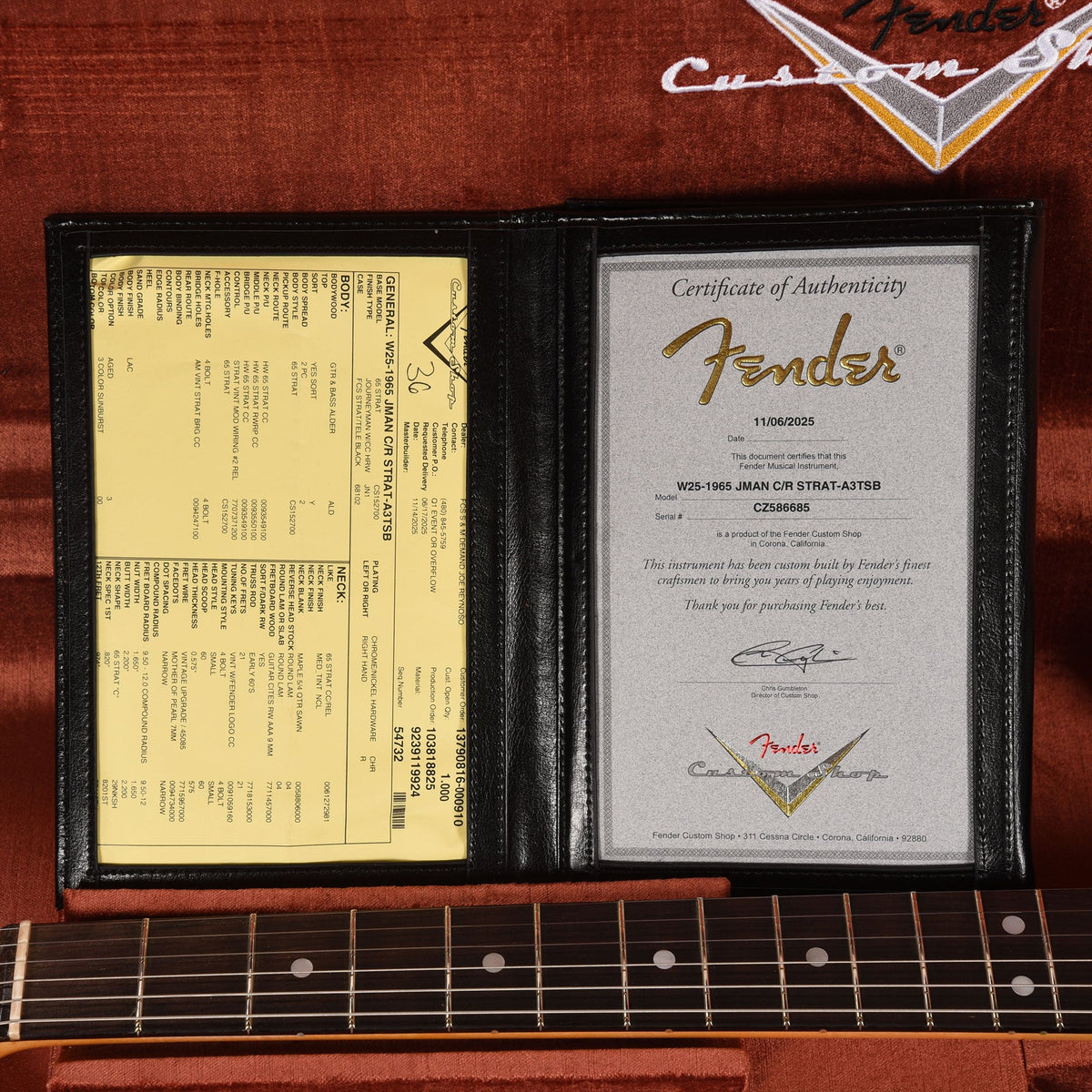 Fender Custom Shop NAMM Limited Edition 1965 Compound Radius Stratocaster Journeyman Relic Aged 3-Color Sunburst -