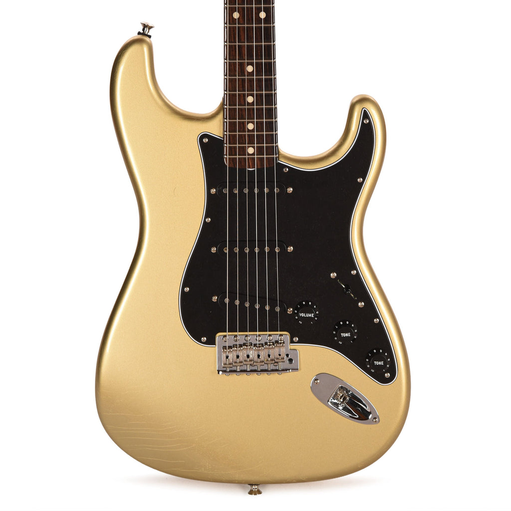 Fender Custom Shop Postmodern Stratocaster Deluxe Closet Classic Super Faded HLE Gold - View 2 | MusicMarket