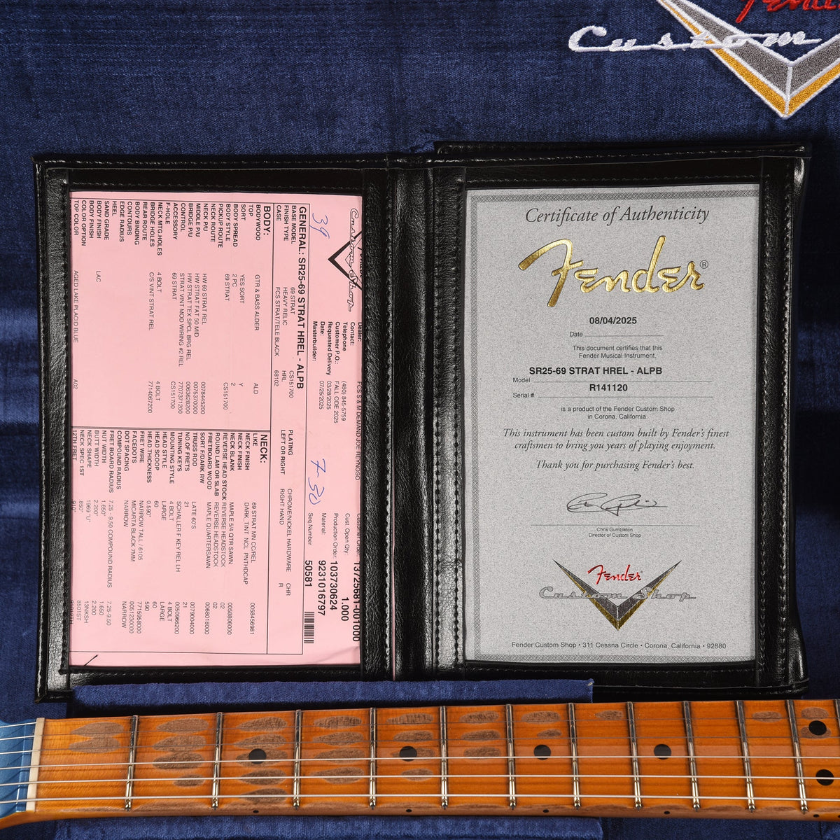Fender Custom Shop Special Run 1969 Stratocaster Heavy Relic Aged Lake Placid Blue - View 9 | MusicMarket