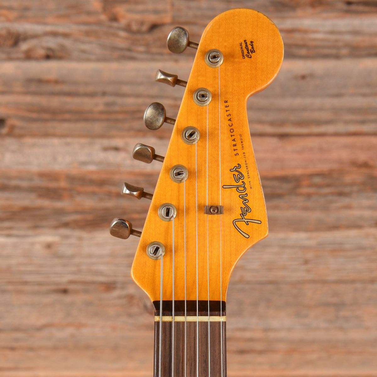 Fender Custom Shop White Lightning 2.0 Stratocaster Heavy Relic Aged Olympic White Over Fiesta Red 2022 - View 6 |