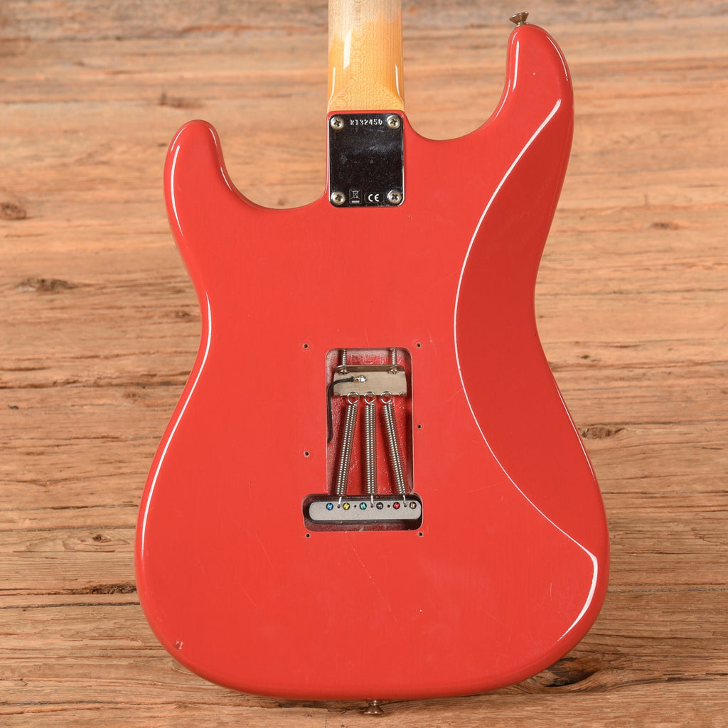Fender Custom Shop "Wilcutt" '62 Stratocaster Journeyman Relic Fiesta Red 2023 - View 3 | MusicMarket