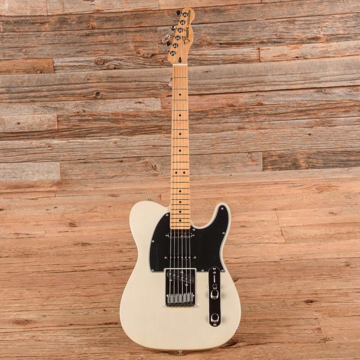 Fender Deluxe Nashville Telecaster White Blonde 2018 - View 4 | MusicMarket