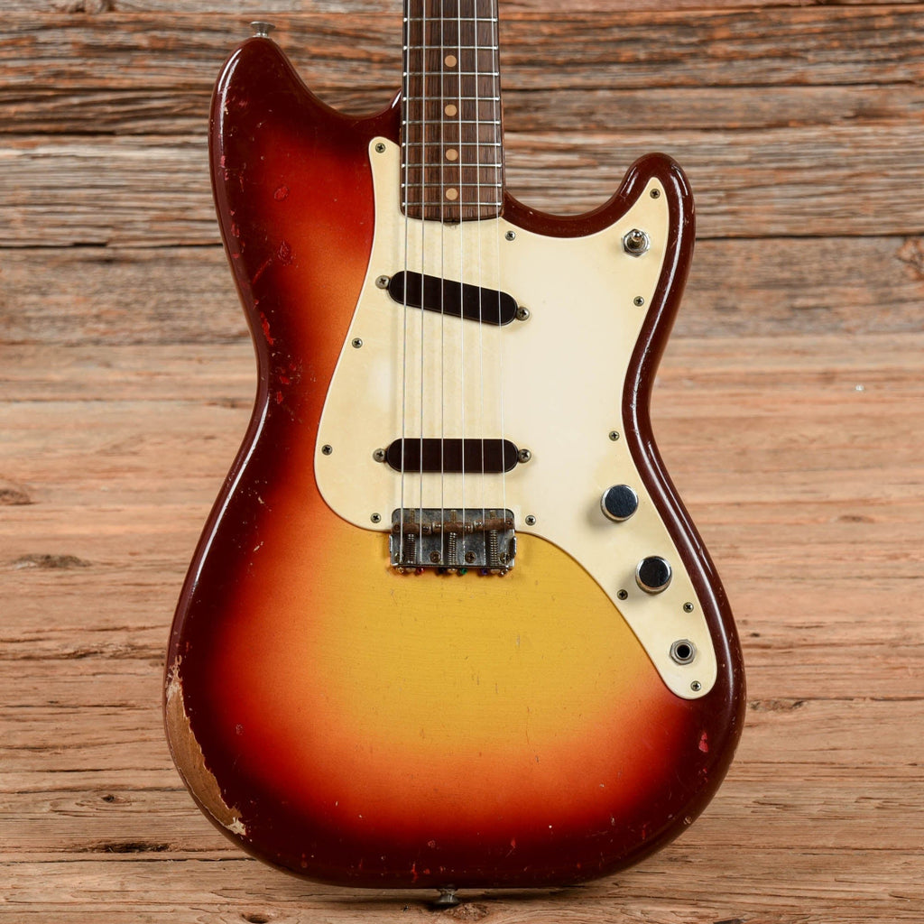 Fender Duo-Sonic Sunburst 1961 - MusicMarket