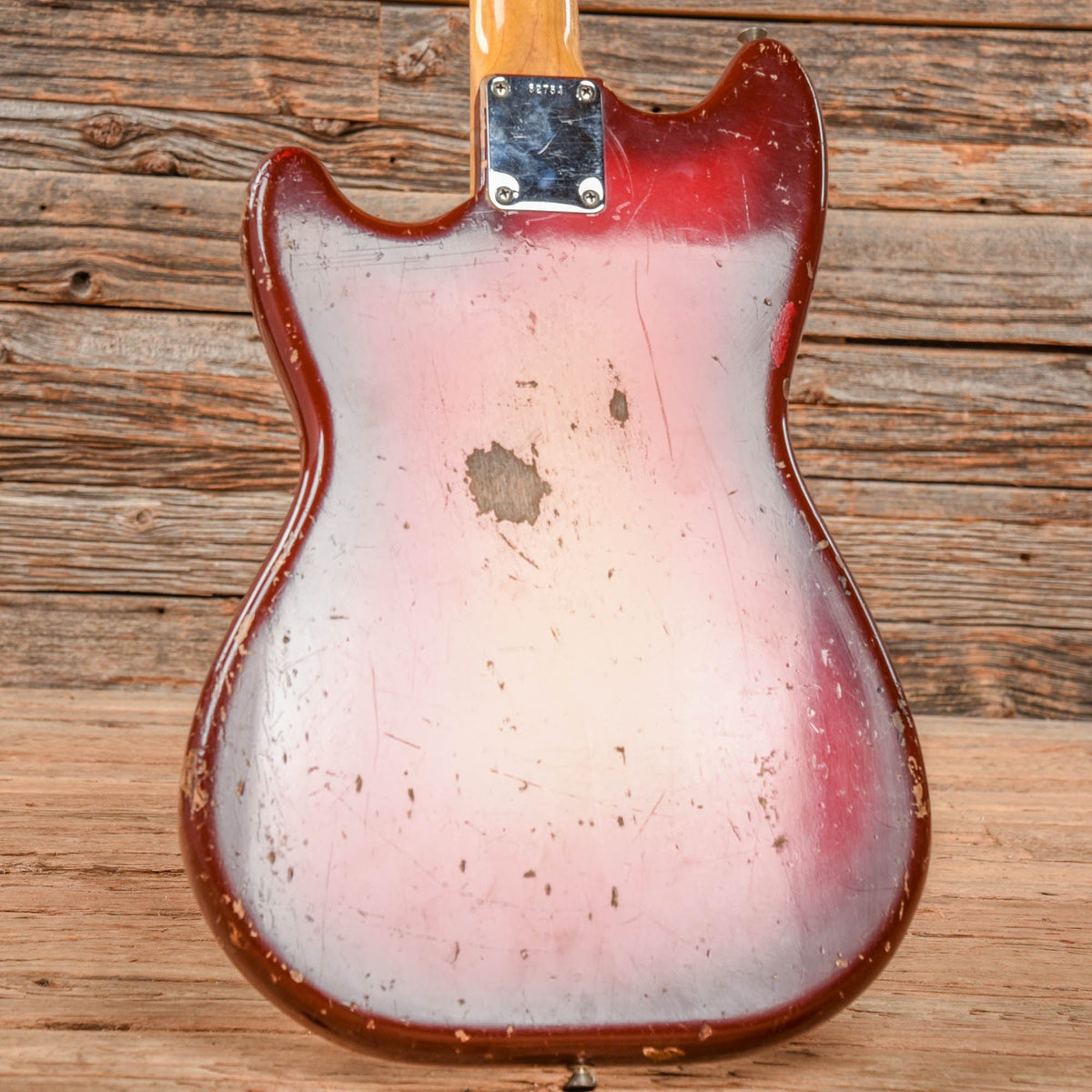 Fender Duo-Sonic Sunburst 1961 - View 9 | MusicMarket