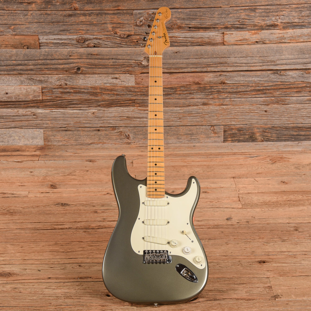Fender Eric Clapton Artist Series Stratocaster Pewter 1989 - View 4 | MusicMarket