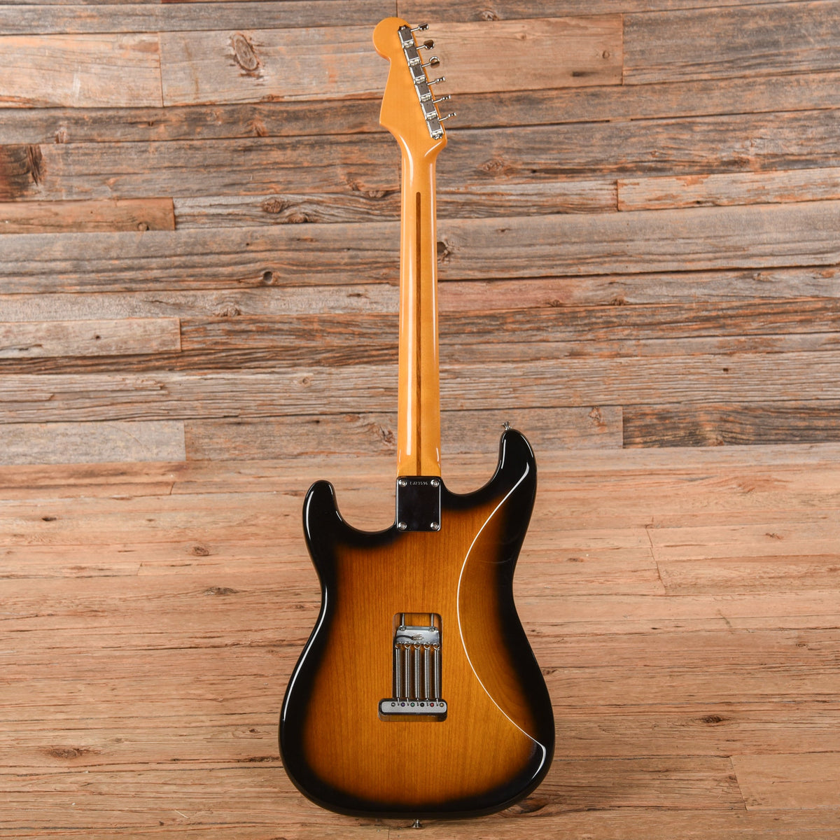 Fender Eric Johnson Stratocaster Sunburst 2023 - View 5 | MusicMarket