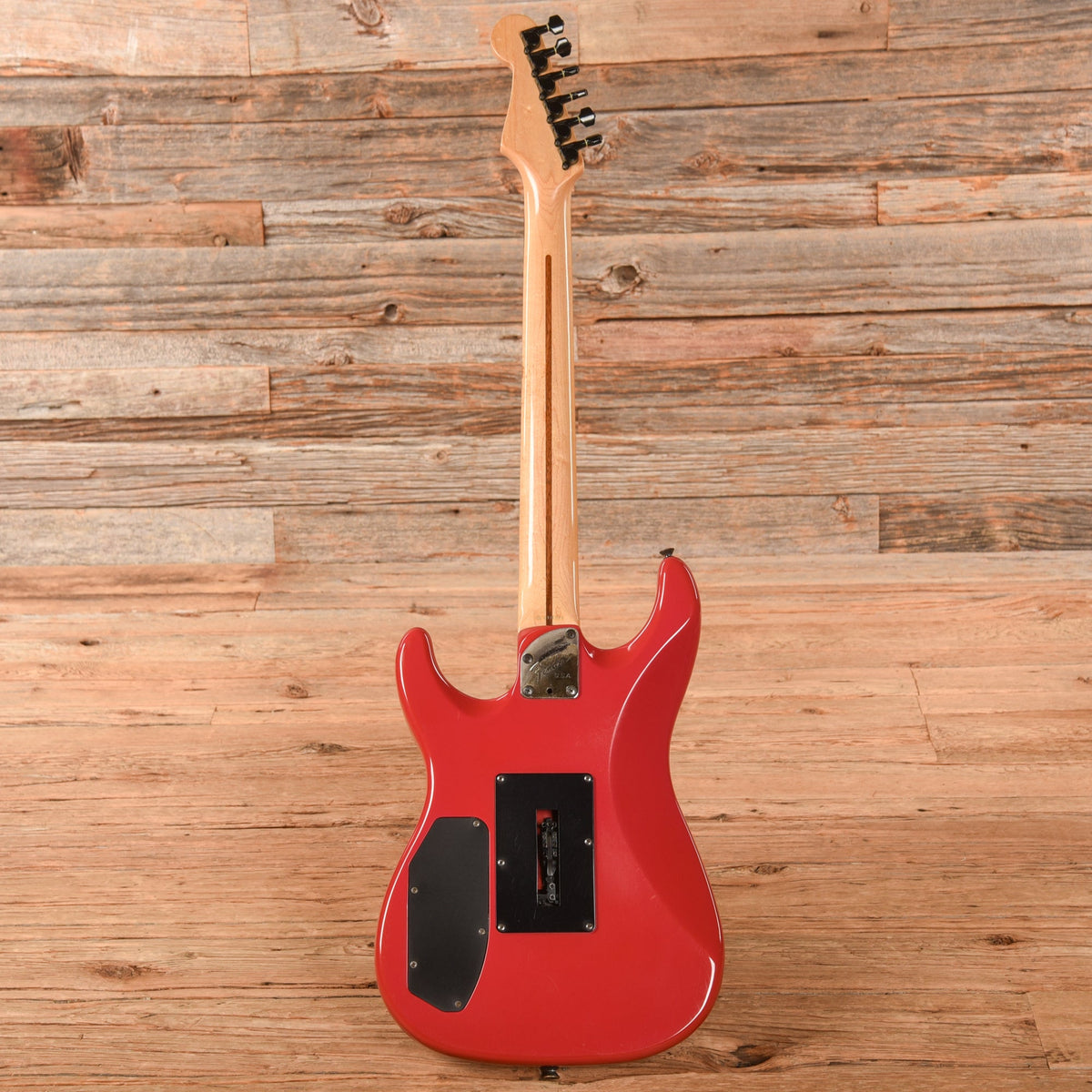 Fender HM Strat Razz Berry 1989 - View 5 | MusicMarket