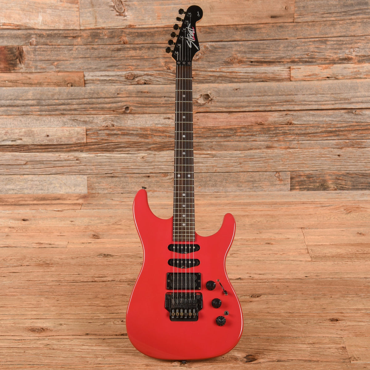 Fender HM Strat Razz Berry 1989 - View 4 | MusicMarket