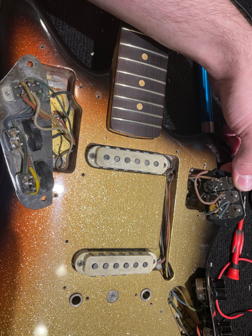 Fender Jaguar Golden Sunburst Metallic Refin 1964 - View 10 | MusicMarket