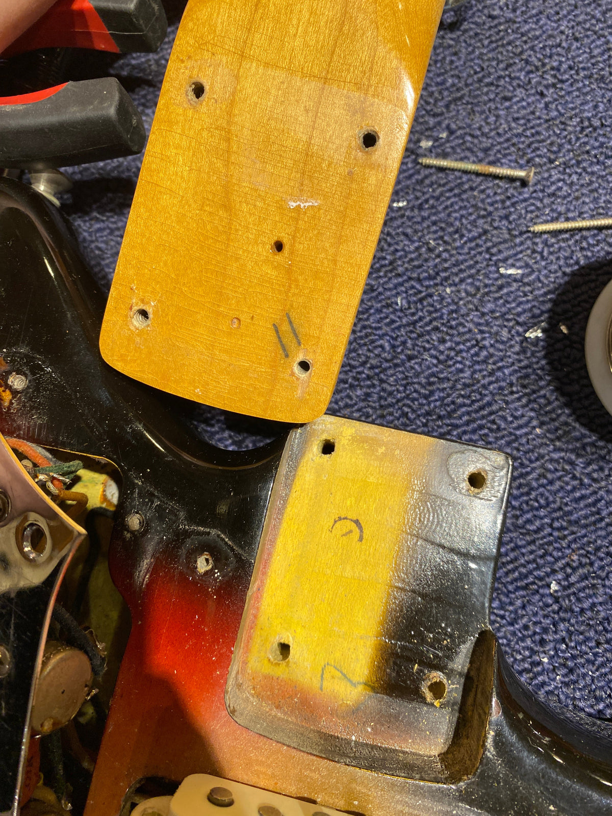 Fender Jaguar Sunburst 1965 - View 13 | MusicMarket