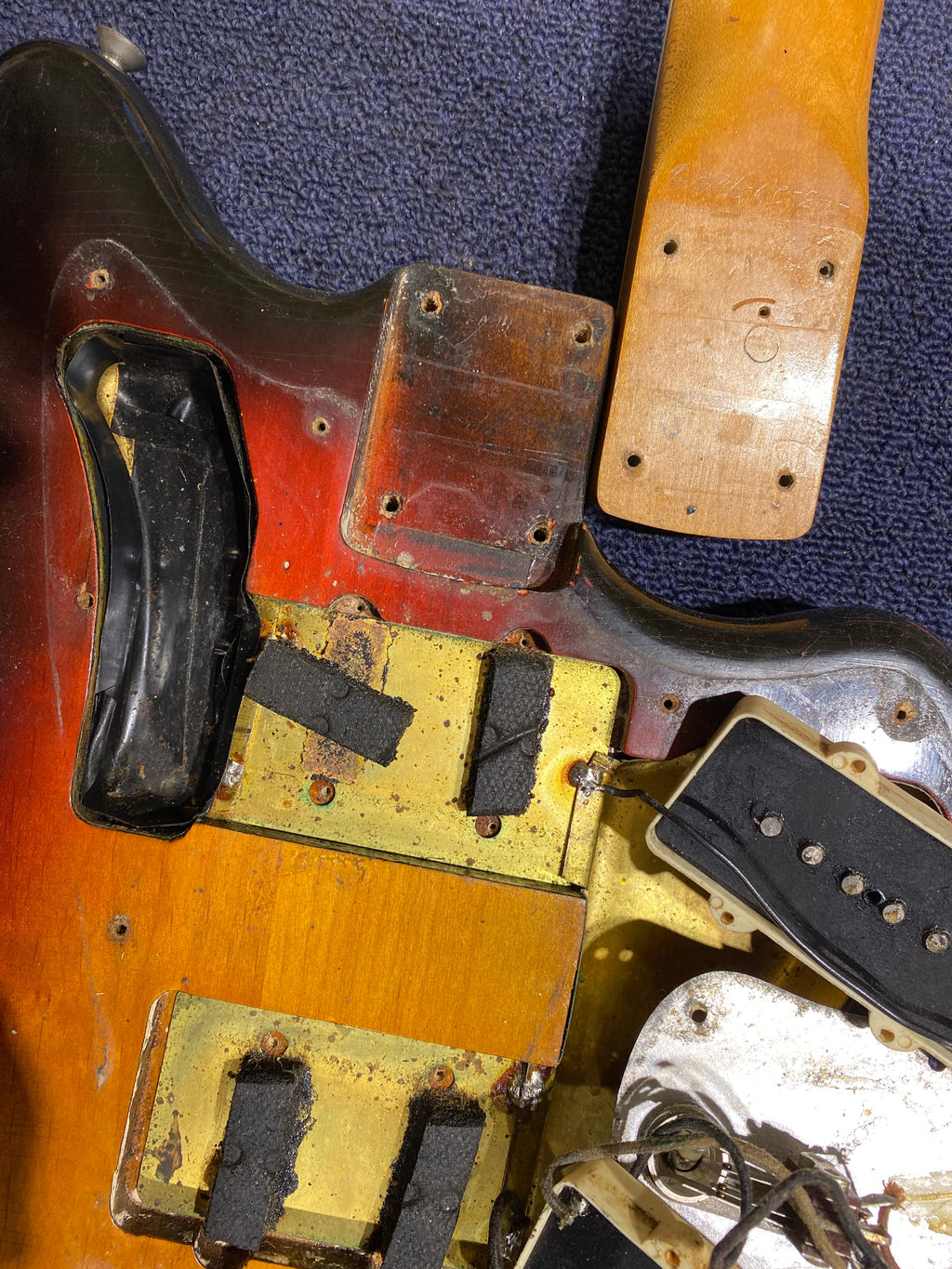 Fender Jazzmaster 1960 Body w/1967 Neck Sunburst 1967 - View 12 | MusicMarket