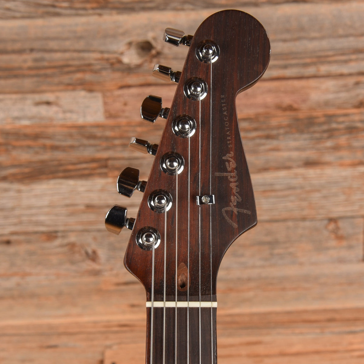 Fender Limited Edition American Professional II Stratocaster w/Rosewood Neck Shell Pink 2021 - View 6 | MusicMarket