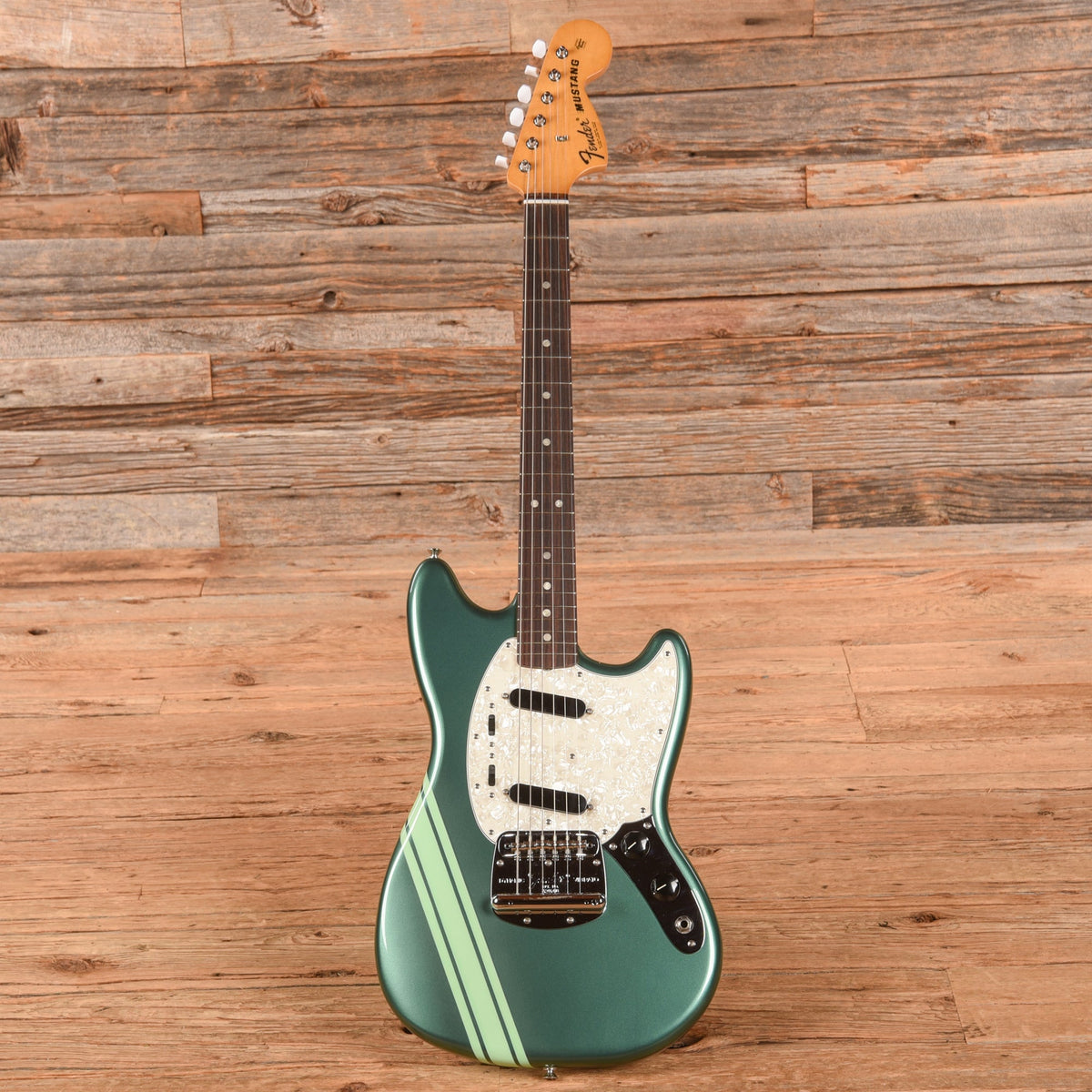 Fender Limited Edition Vintera II '70s Mustang Sherwood Green 2025 - View 4 | MusicMarket