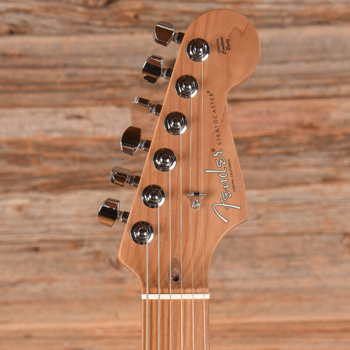 Fender Mod Shop American Stratocaster Jade Pearl Metallic 2024 - View 6 | MusicMarket