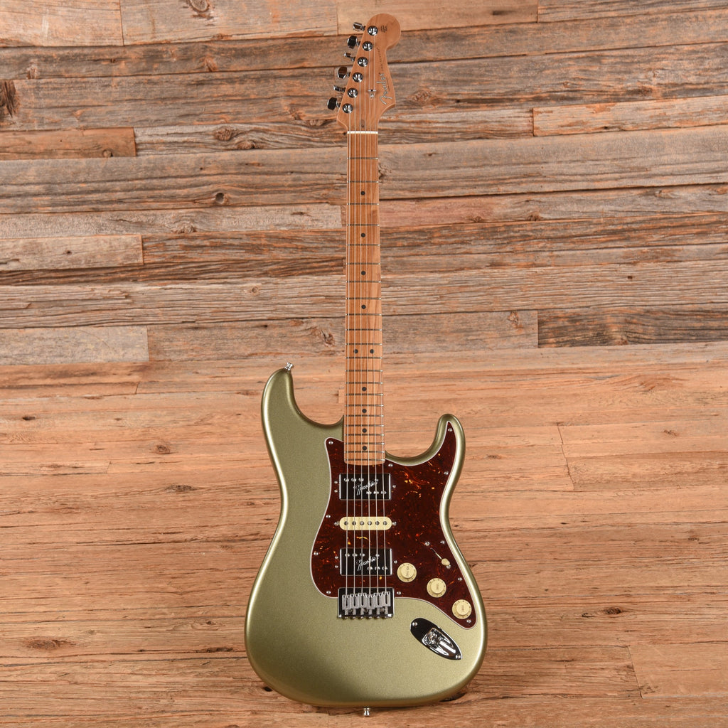 Fender Mod Shop American Stratocaster Jade Pearl Metallic 2024 - View 4 | MusicMarket