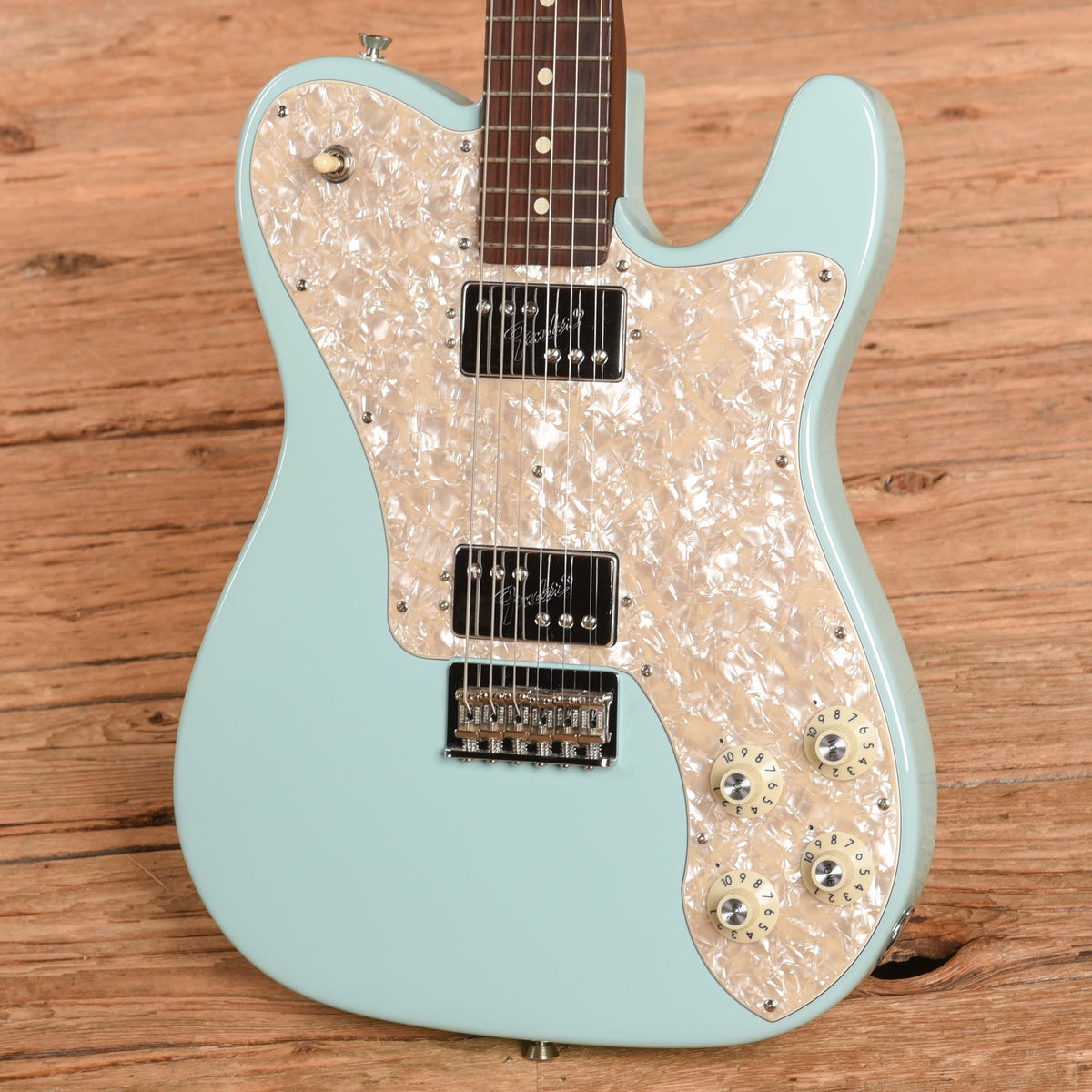 Fender Mod Shop Telecaster Deluxe Sonic Blue 2021 - View 2 | MusicMarket
