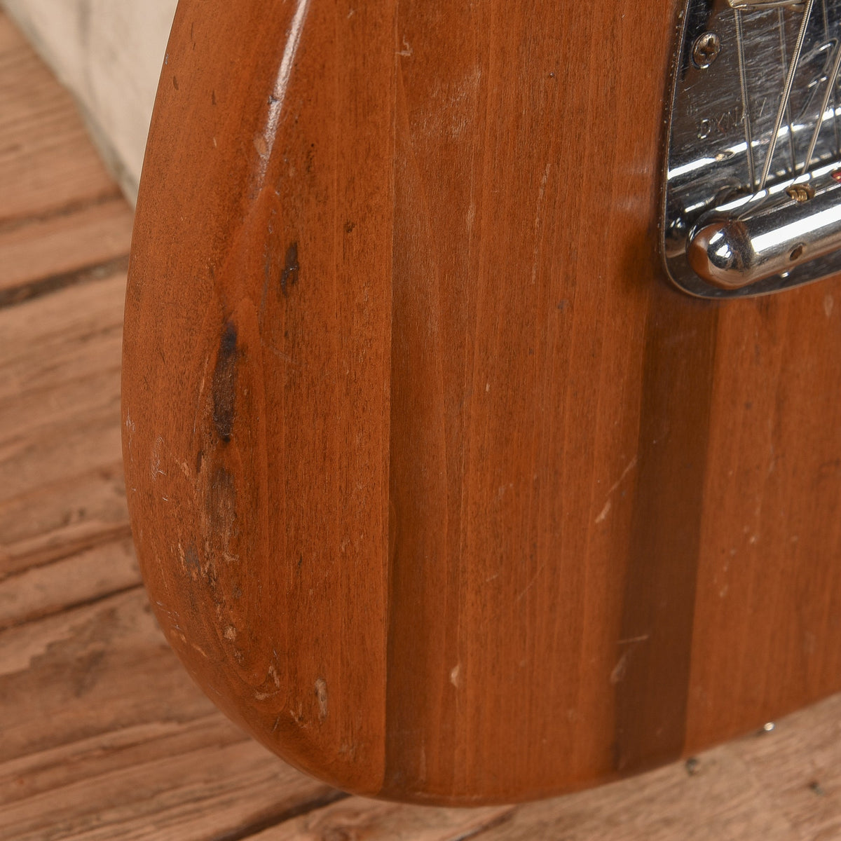 Fender Mustang Natural Refin 1965 - View 10 | MusicMarket