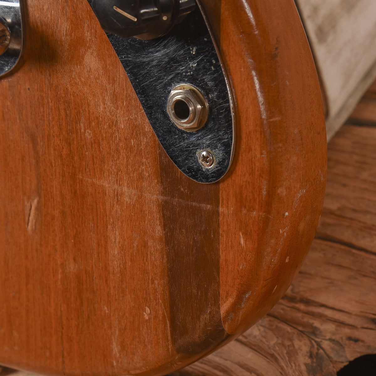 Fender Mustang Natural Refin 1965 - View 12 | MusicMarket