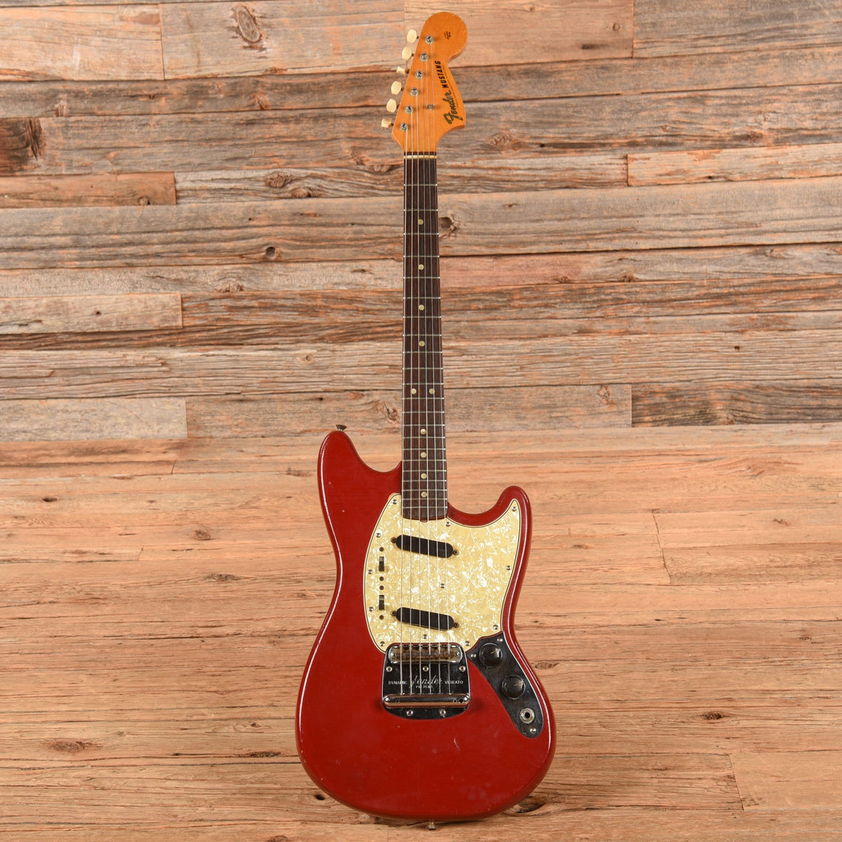 Fender Mustang Red 1966 - View 4 | MusicMarket