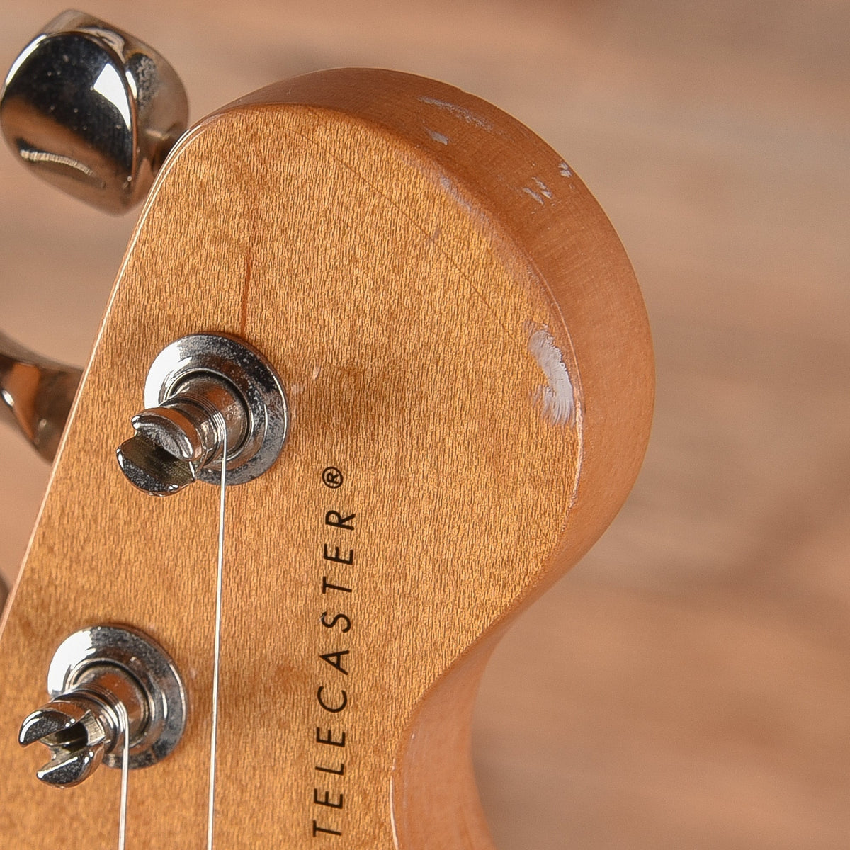Fender Noventa Telecaster Sunburst 2021 - View 11 | MusicMarket