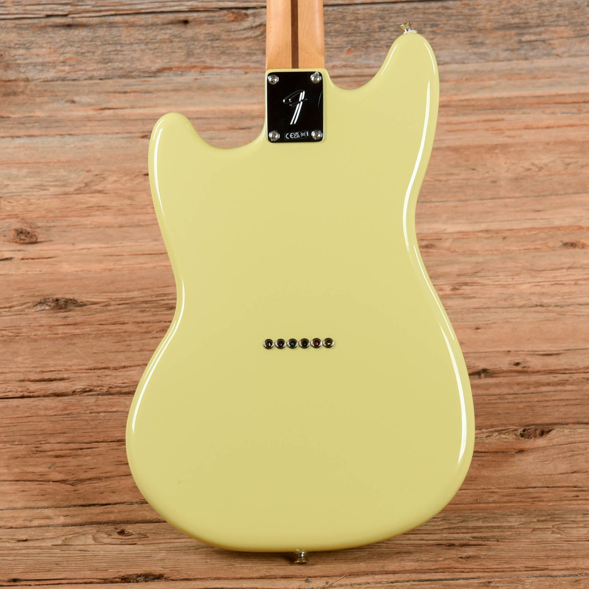 Fender Player II Mustang Hialeah Yellow 2024 - View 3 | MusicMarket