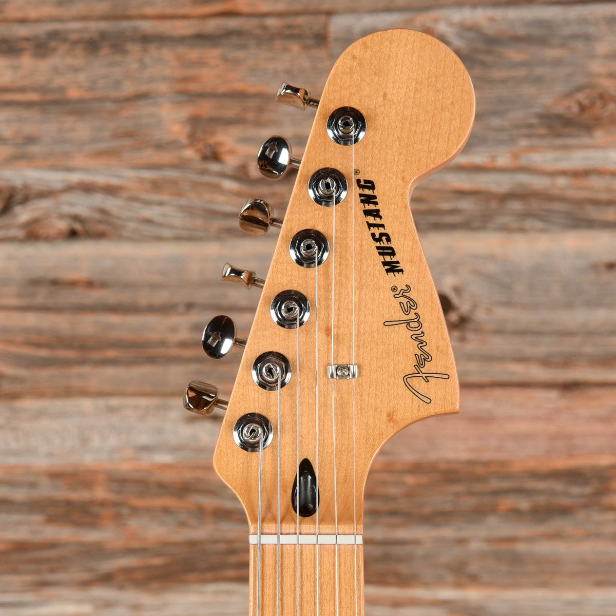 Fender Player II Mustang Hialeah Yellow 2024 - View 6 | MusicMarket