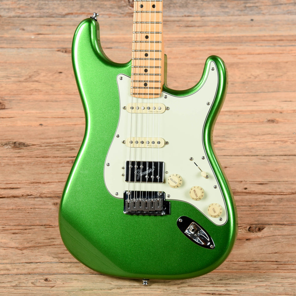 Fender Player Plus Stratocaster HSS Cosmic Jade 2021 - View 2 | MusicMarket