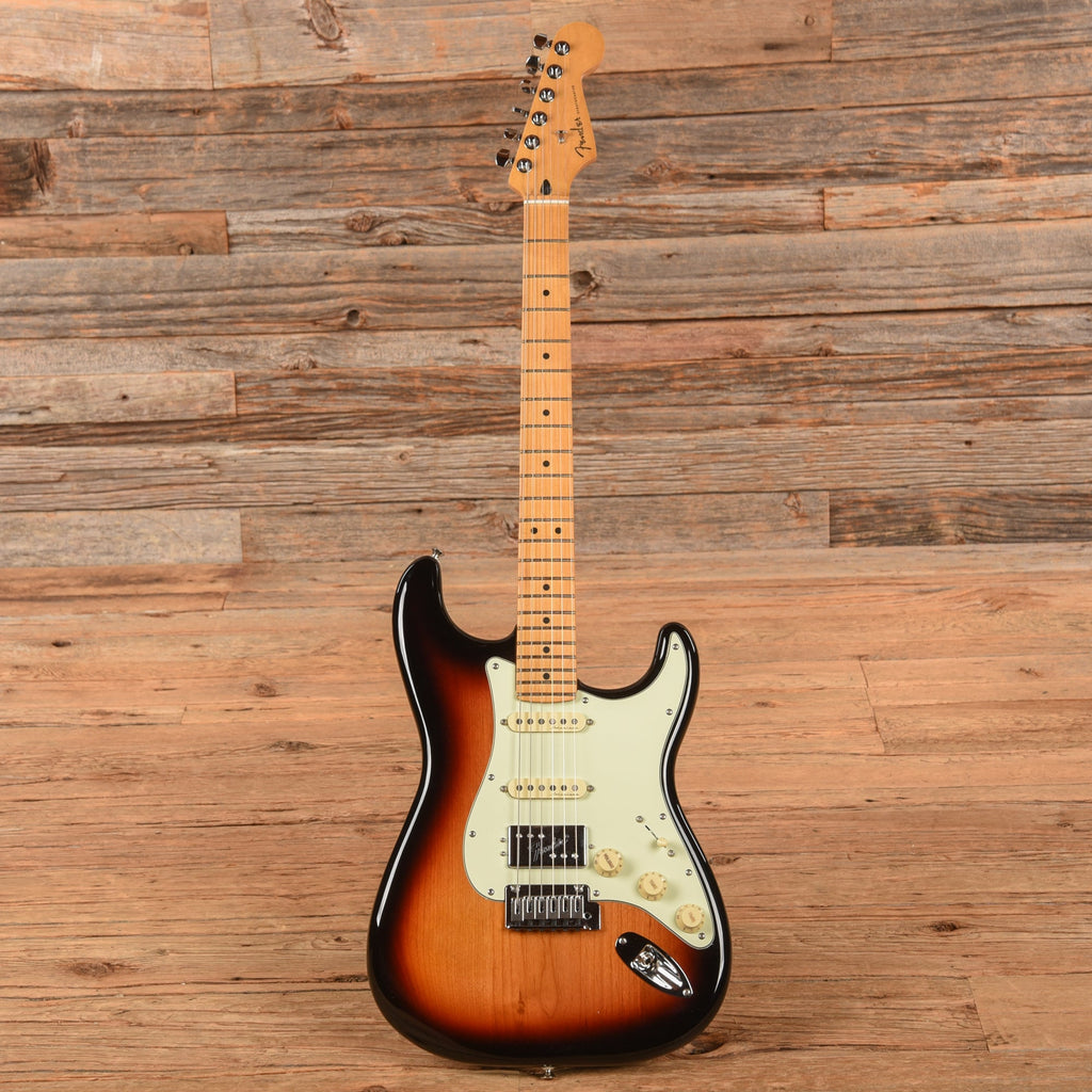 Fender Player Plus Stratocaster HSS Sunburst 2022 - View 4 | MusicMarket
