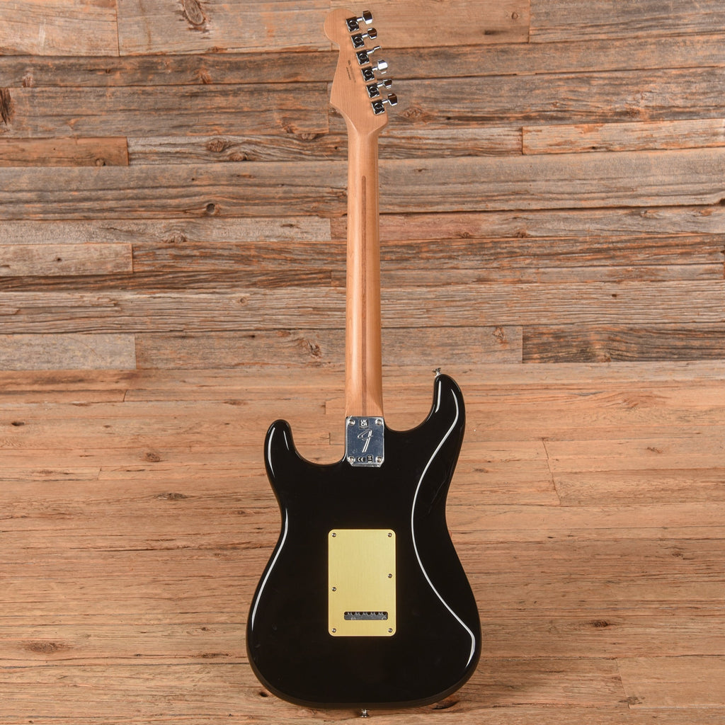 Fender Player Stratocaster Black 2024 - View 5 | MusicMarket