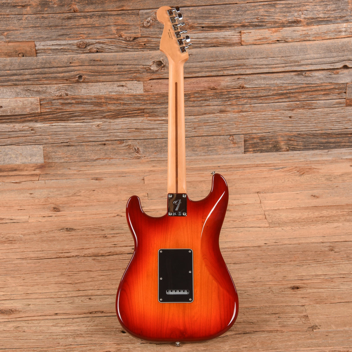 Fender Player Stratocaster HSS Plus Top Aged Cherry Burst 2020 - View 5 | MusicMarket