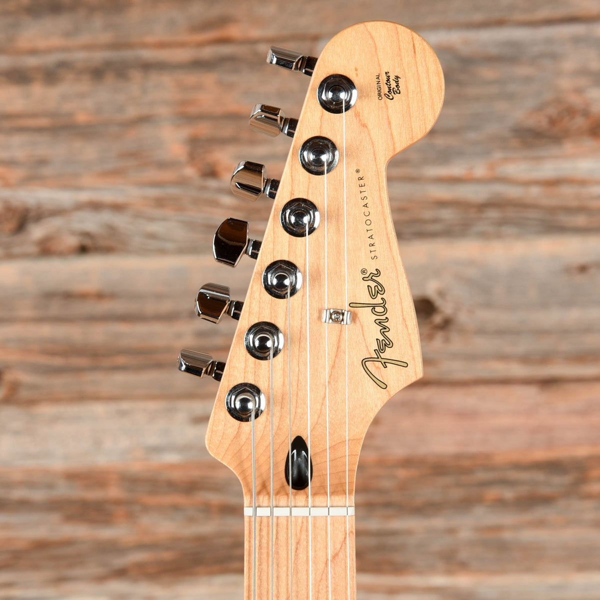 Fender Player Stratocaster Polar White 2020 - View 6 | MusicMarket