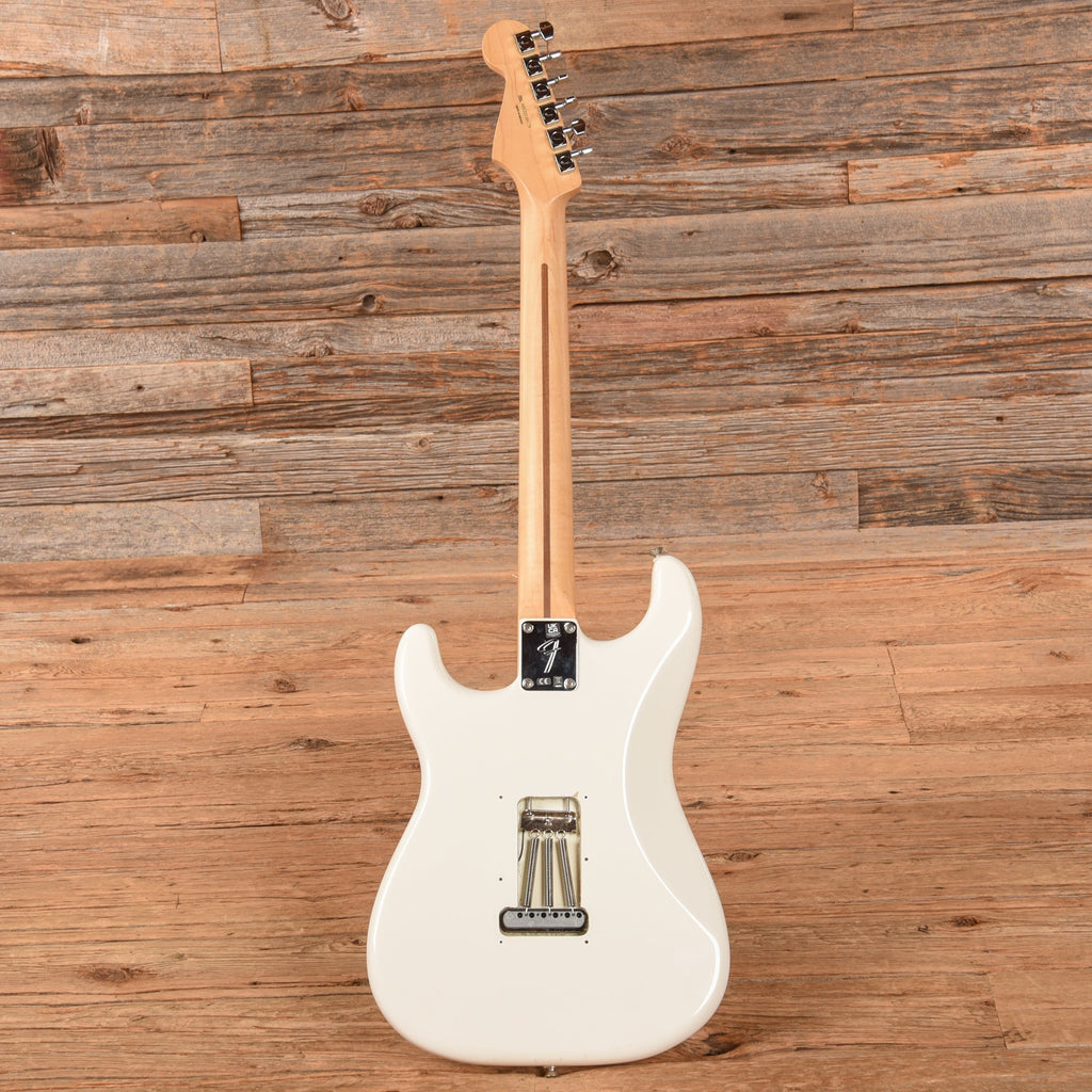 Fender Player Stratocaster Polar White 2022 - View 5 | MusicMarket
