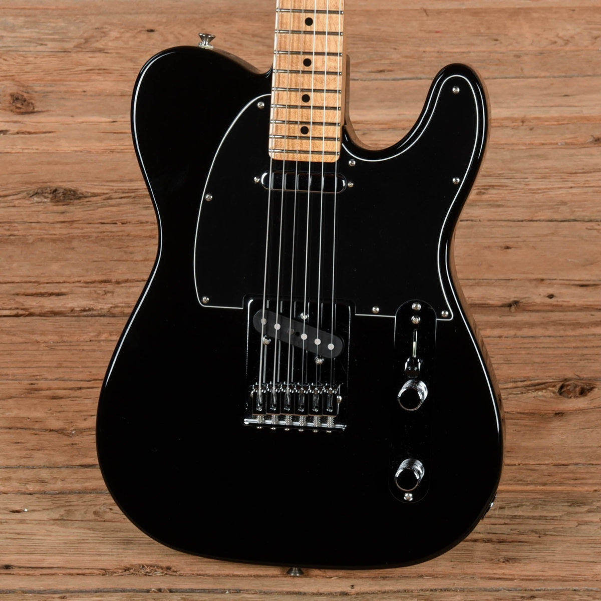 Fender Player Telecaster Black 2019 - View 2 | MusicMarket