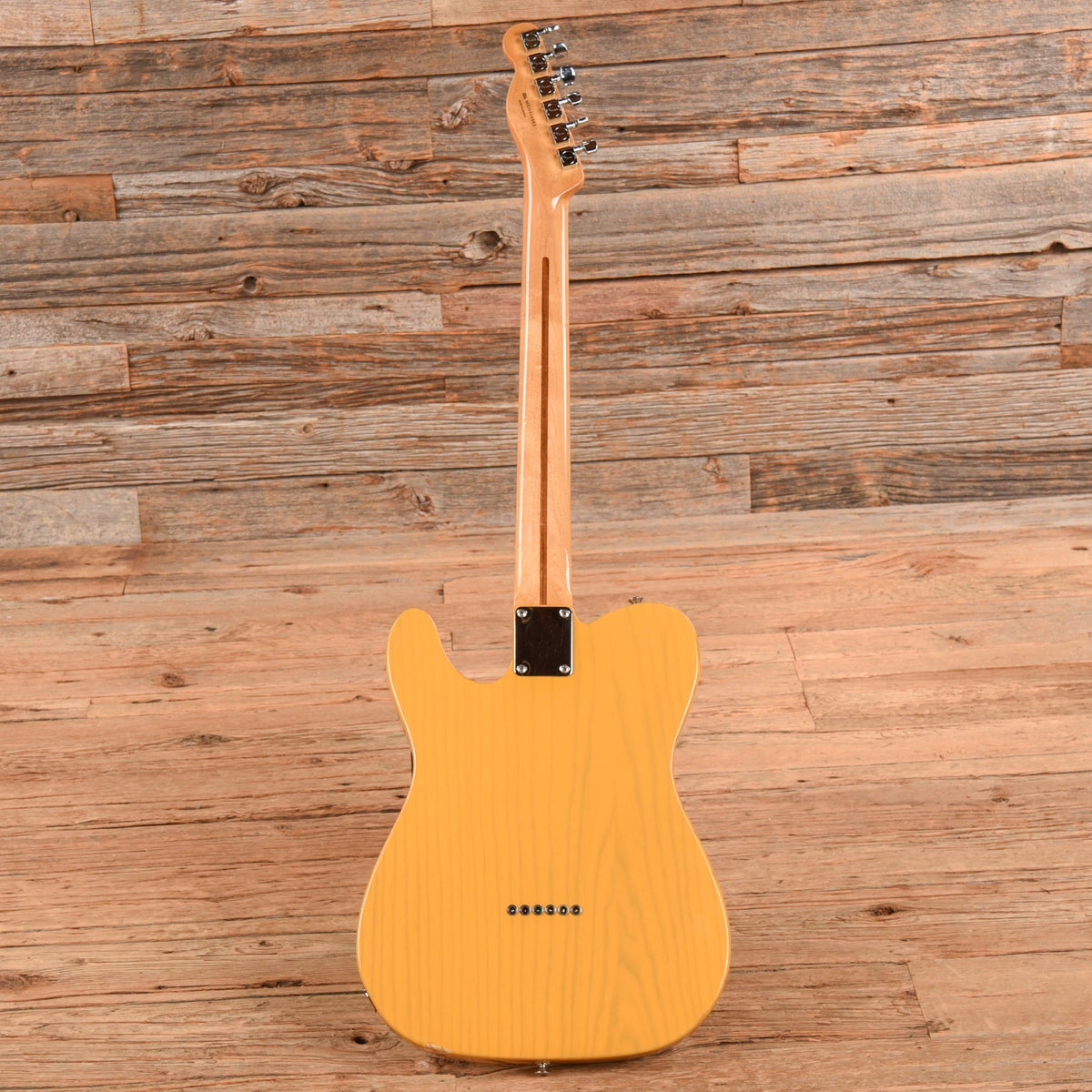 Fender Special Edition Deluxe Ash Telecaster Butterscotch Blonde 2012 - View 5 | MusicMarket