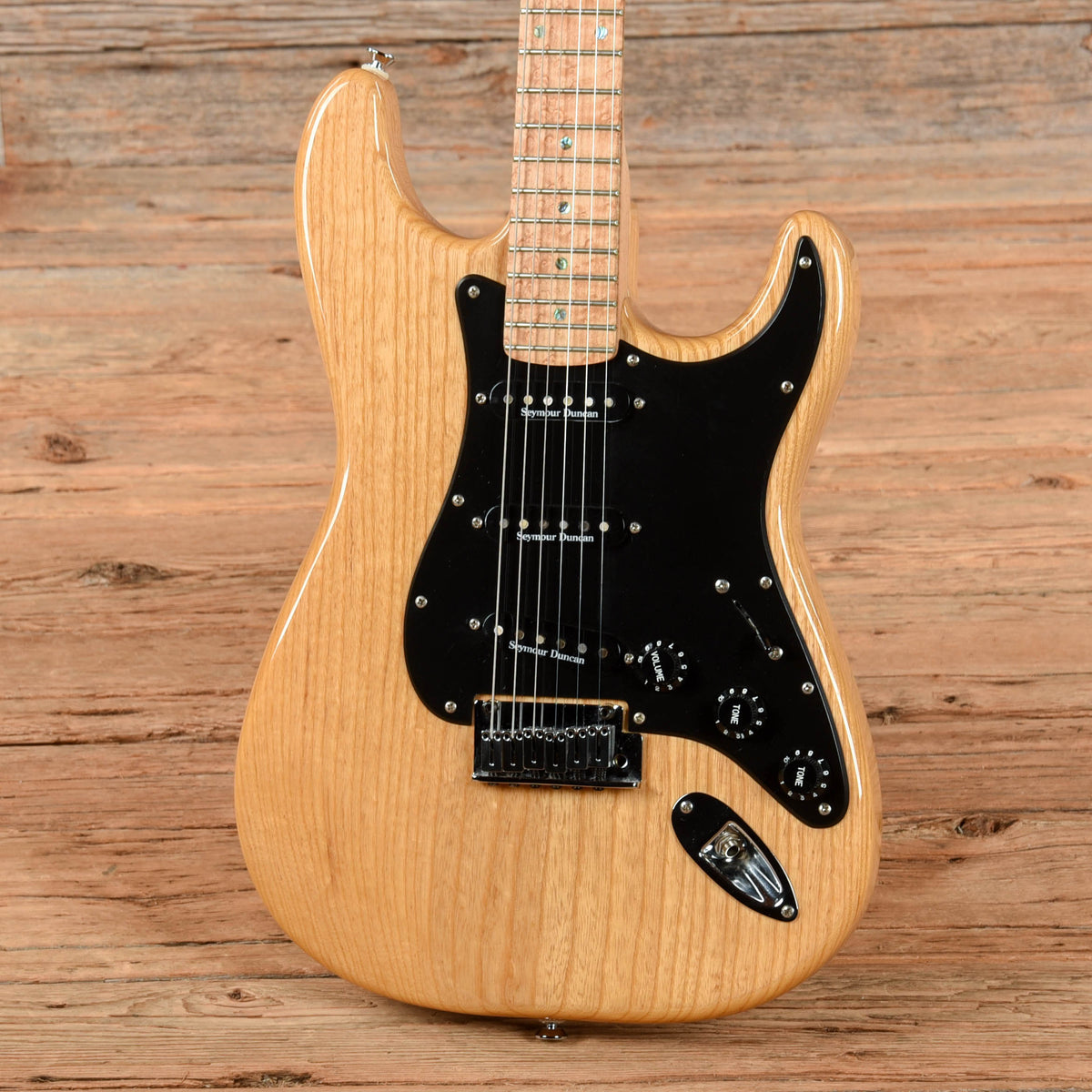 Fender Special Edition Lite Ash Stratocaster Natural 2005 - View 2 | MusicMarket
