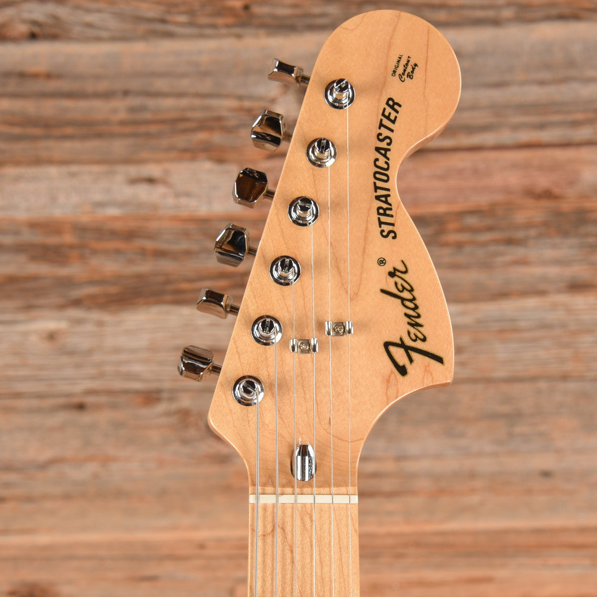 Fender ST-72 Stratocaster Antigua 2003 - View 6 | MusicMarket