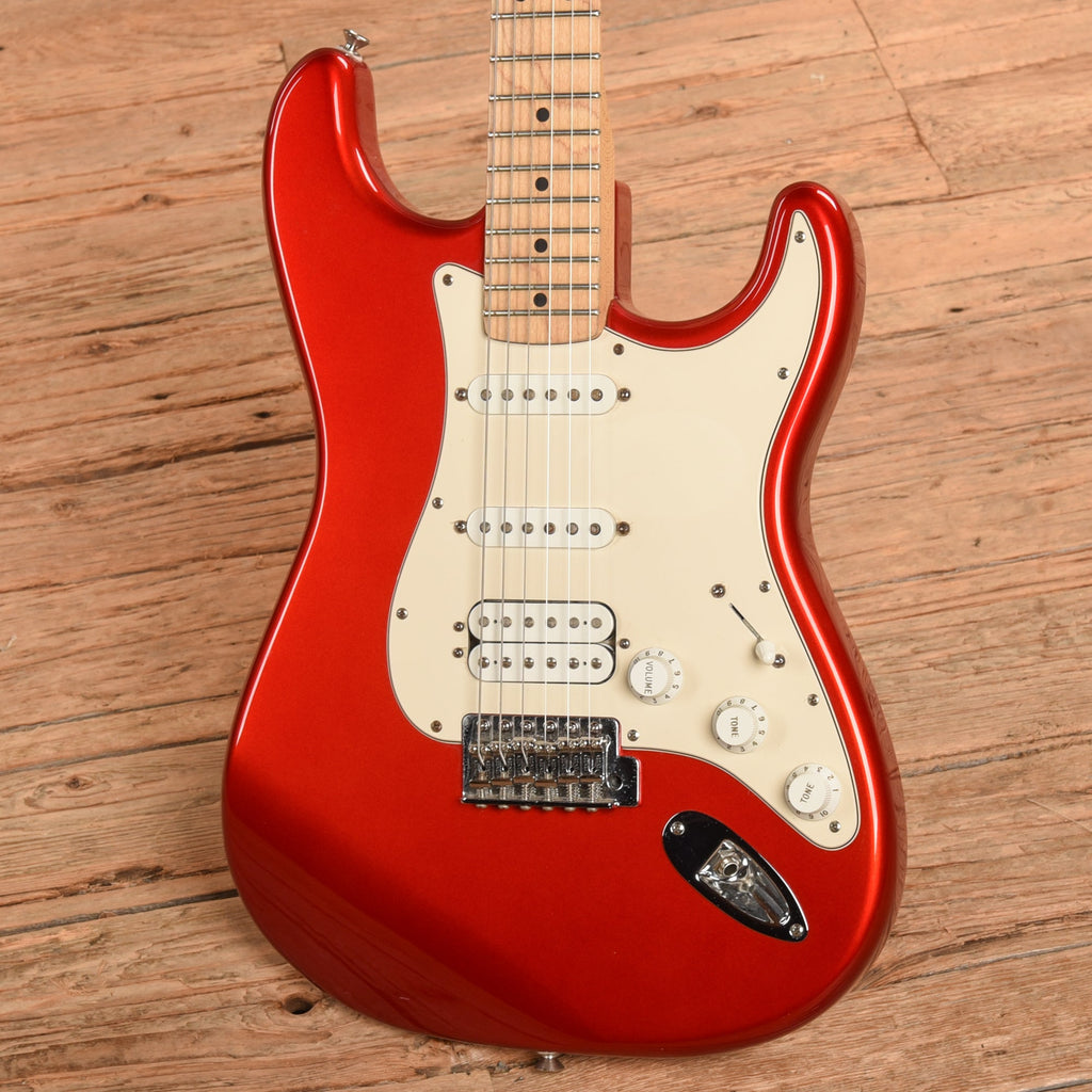 Fender Standard Stratocaster HSS Chrome Red 2006 - View 2 | MusicMarket