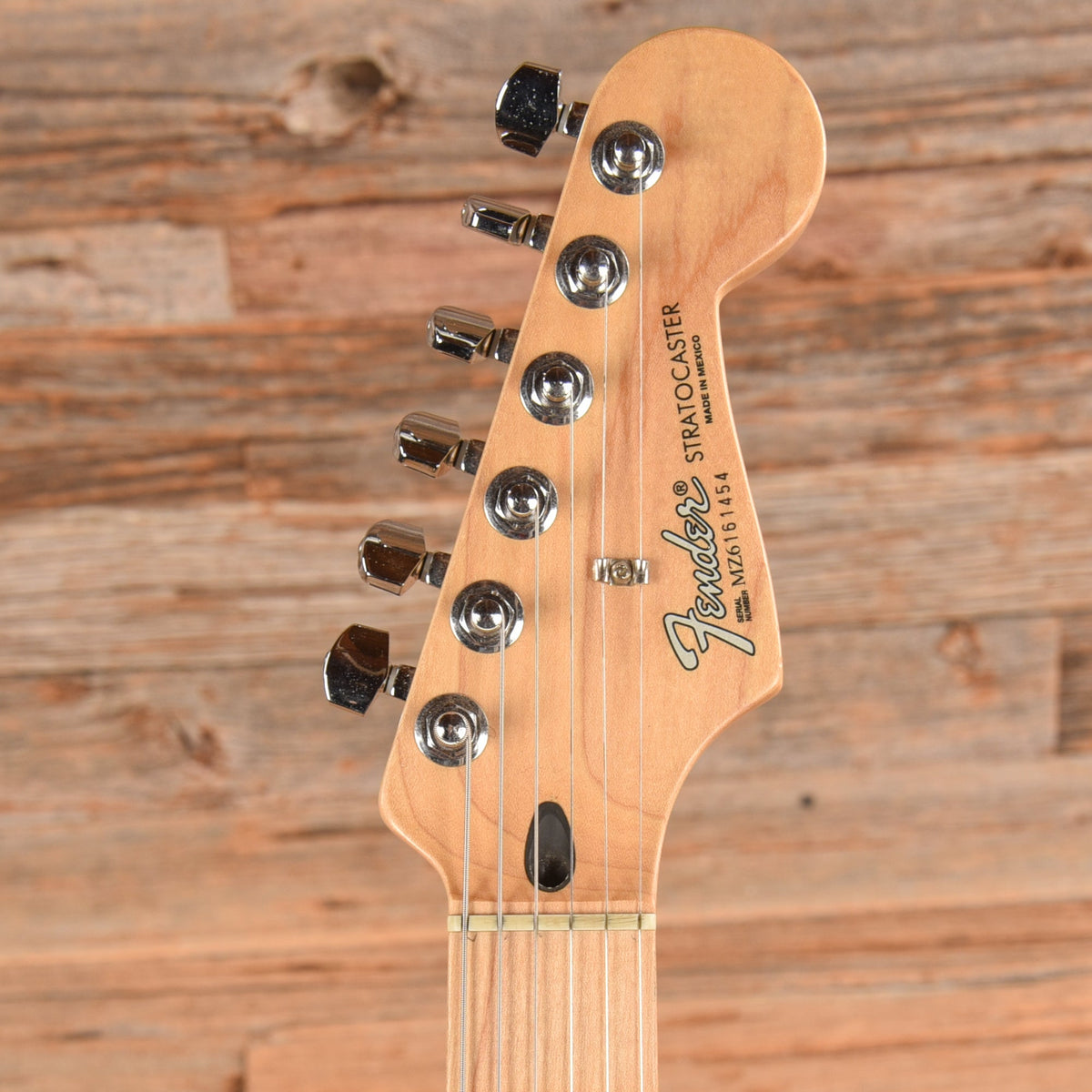 Fender Standard Stratocaster HSS Chrome Red 2006 - View 6 | MusicMarket