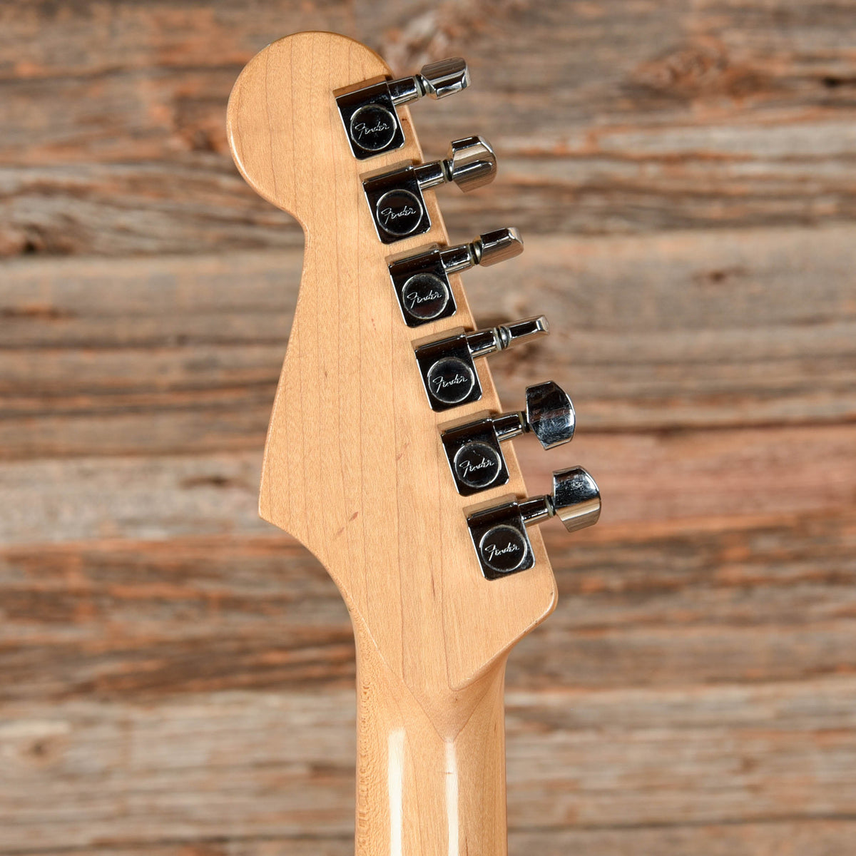 Fender Standard Stratocaster HSS Sunburst 2009 - View 7 | MusicMarket