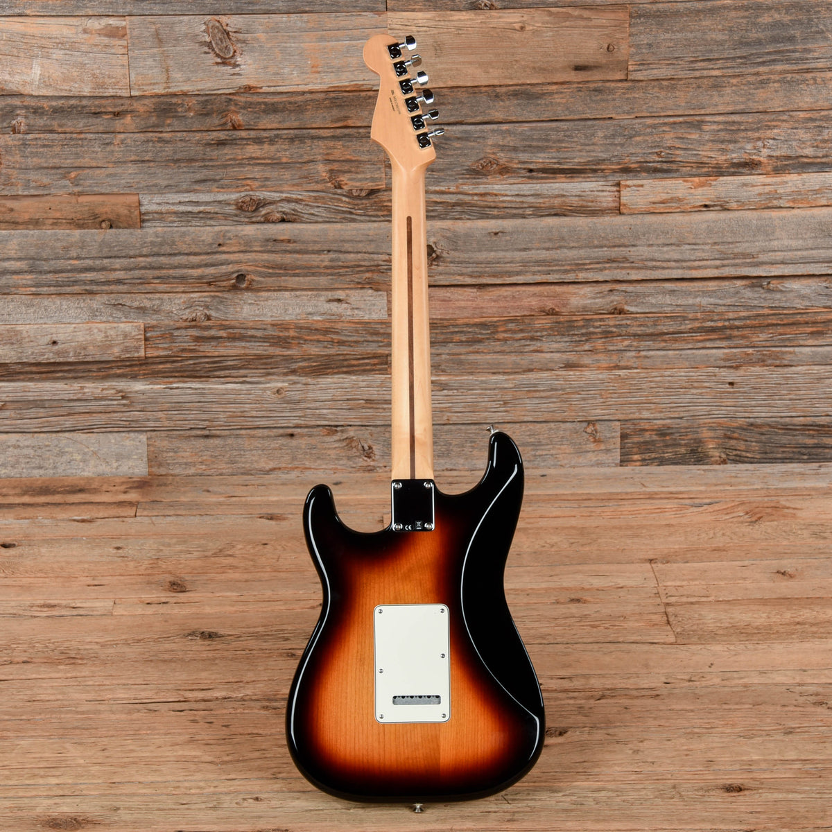 Fender Standard Stratocaster HSS Sunburst 2017 - View 5 | MusicMarket