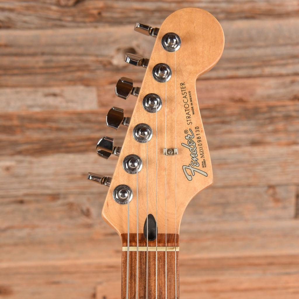Fender Standard Stratocaster Midnight Wine 2000 - View 6 | MusicMarket