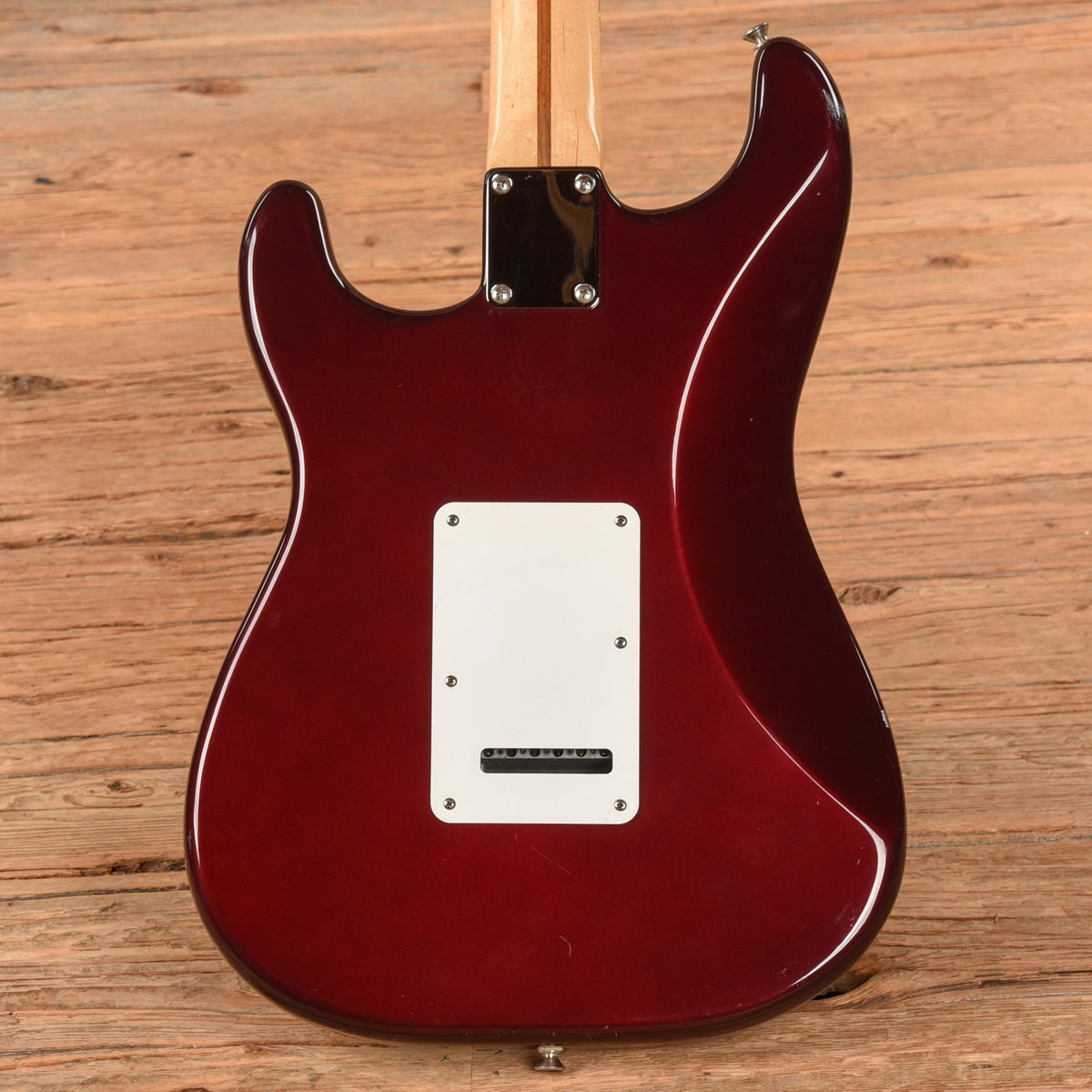 Fender Standard Stratocaster Midnight Wine 2000 - View 3 | MusicMarket
